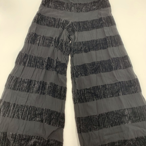 Anna Klein black flare pants - Picture 4 of 7